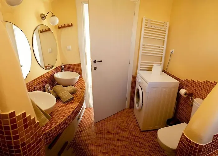 Kapari Syros * Vári